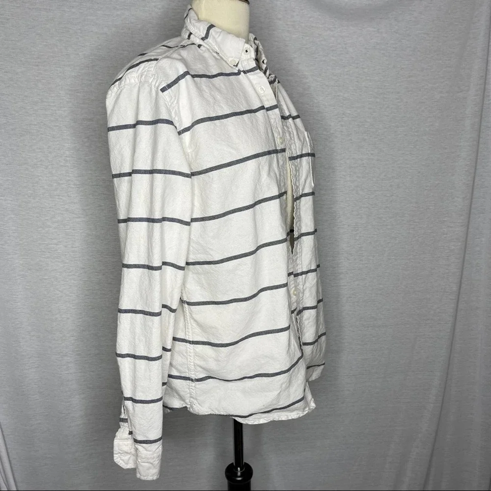 A25). Aeropostale NYC Men Button Down Shirt Long Sleeve - Picture 6 of 15